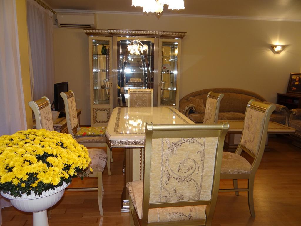 Luxury Versailles Apartments Center Opera Burgas Stad Kamer foto